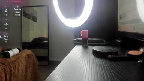 rouse_sexy_hotxx77 online show from October 12, 1:10 pm