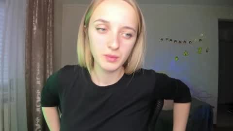 Snapshot of rousereed chatting on October 29, 1:13 pm Rouse online show from October 29, 1:13 pm