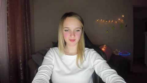 Snapshot of rousereed chatting on October 31, 2:18 pm Rouse online show from October 31, 2:18 pm