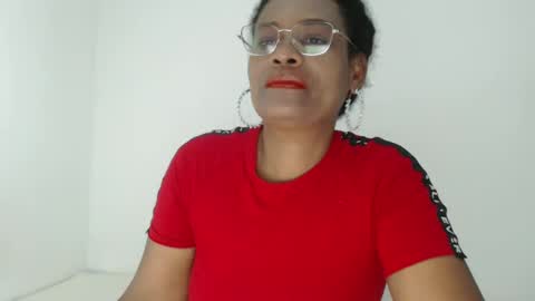 luxa online show from September 22, 12:40 pm