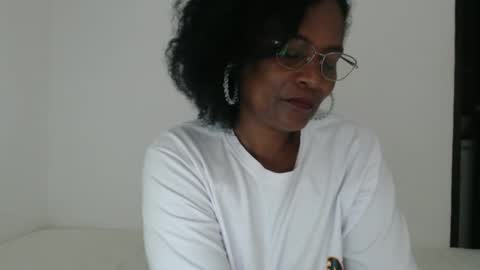 luxa online show from September 26, 4:22 pm