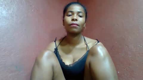 Snapshot of rovaelyah chatting on October 5, 6:56 am rovaelyah online show from October 5, 6:56 am