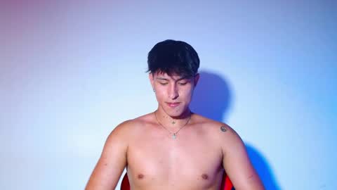 rowanboy23 online show from March 23, 8:57 pm