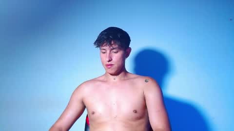 rowanboy23 online show from March 29, 12:21 am