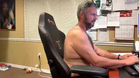 Snapshot of rowdypete787 chatting on September 19, 3:41 am rowdypete787 online show from September 19, 3:41 am