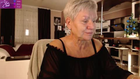 Roxana online show from December 19, 3:08 pm