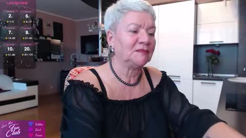 Roxana online show from October 7, 2:36 pm