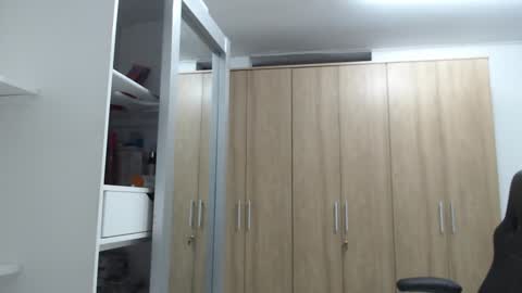 Roxana online show from January 1, 5:22 am