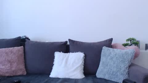 roxanneliss online show from March 10, 11:53 am