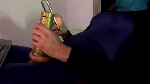 Snapshot of roxi6969 chatting on November 5, 7:03 pm Power play online show from November 5, 7:03 pm