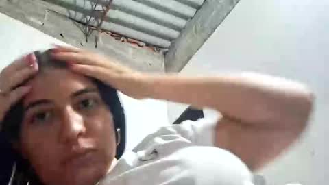 Snapshot of roxi_liss chatting on September 30, 12:04 am roxi_liss online show from September 30, 12:04 am