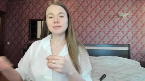 Snapshot of roxxana_xxxx chatting on February 5, 7:07 am roxxana_xxxx online show from February 5, 7:07 am