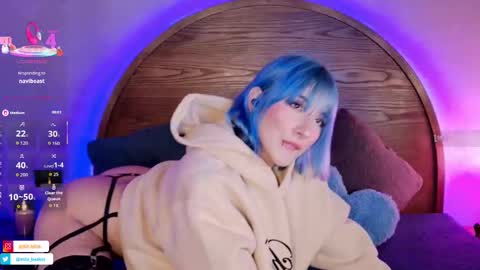 Snapshot of roxxxevelvet chatting on September 26, 5:50 pm Roxx IG online show from September 26, 5:50 pm