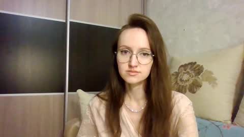 Roxxy Wharton online show from February 6, 7:35 am