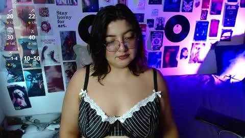 Roxana online show from April 1, 2:14 pm