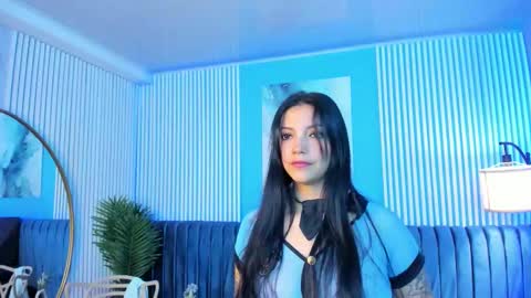 Roxy hell online show from November 11, 12:05 pm