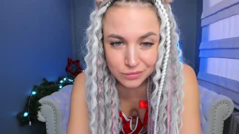 Roxy online show from December 28, 4:51 am