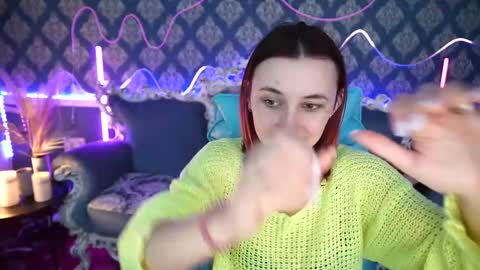 Snapshot of roxy_rayy chatting on February 12, 9:54 pm roxy_rayy online show from February 12, 9:54 pm
