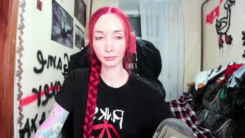 Roxy online show from April 8, 9:04 pm