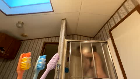 Snapshot of roxybcali chatting on November 8, 12:49 pm Roxy and Brock online show from November 8, 12:49 pm