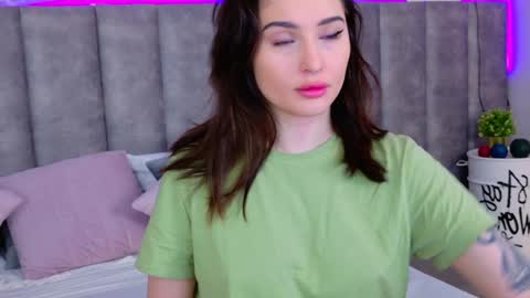 Snapshot of roxylester chatting on January 20, 5:04 am Roxy online show from January 20, 5:04 am