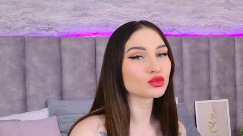 Snapshot of roxylester chatting on January 31, 9:37 am Roxy online show from January 31, 9:37 am