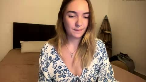 Roxy online show from April 30, 2:23 pm