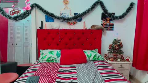 Snapshot of roy_luna chatting on December 17, 1:16 pm Roy Luna online show from December 17, 1:16 pm