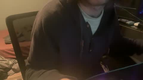 Snapshot of royalty13m chatting on October 24, 3:14 am Royalty13m online show from October 24, 3:14 am