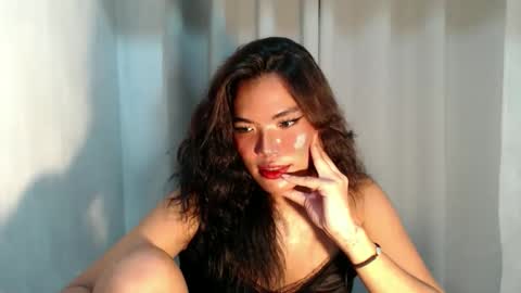 royaltymarcela6969 online show from October 29, 6:31 pm