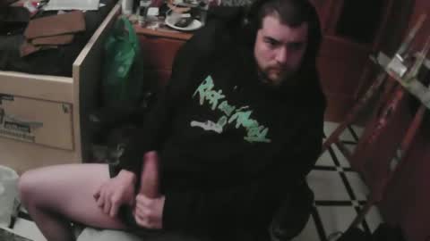 Snapshot of royer04 chatting on November 27, 3:19 am royer04 online show from November 27, 3:19 am