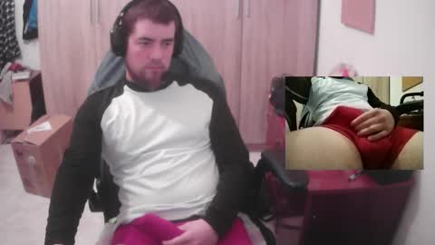 royer04 online show from February 26, 11:59 pm