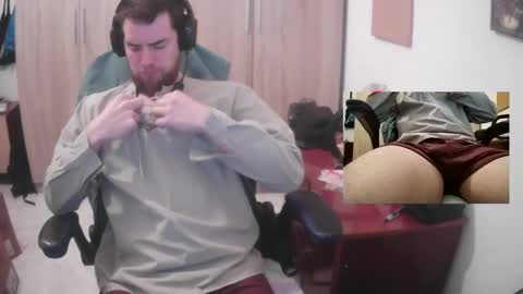 royer04 online show from March 1, 3:58 pm