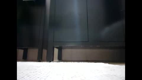 royjames1 online show from April 23, 5:15 pm