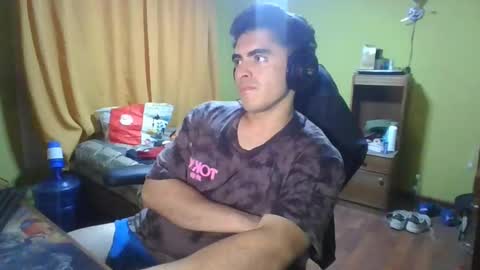 Snapshot of rpaulo25 chatting on January 29, 11:56 pm rpaulo25 online show from January 29, 11:56 pm