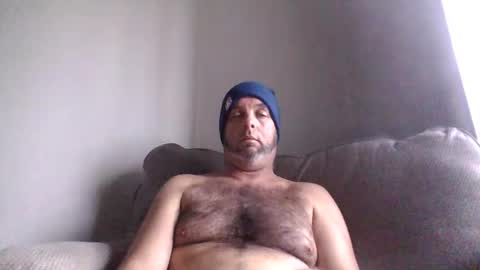 Snapshot of rubbingoneout714 chatting on January 5, 4:27 pm rubbingoneout714 online show from January 5, 4:27 pm