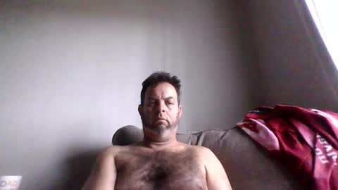 Snapshot of rubbingoneout714 chatting on February 9, 2:40 pm rubbingoneout714 online show from February 9, 2:40 pm