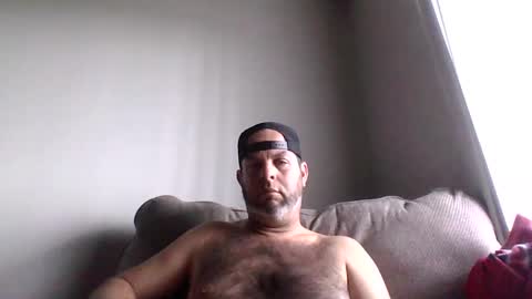 Snapshot of rubbingoneout714 chatting on February 10, 2:48 pm rubbingoneout714 online show from February 10, 2:48 pm