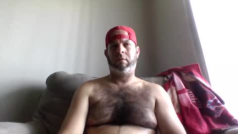 Snapshot of rubbingoneout714 chatting on February 17, 6:04 pm rubbingoneout714 online show from February 17, 6:04 pm