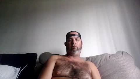 Snapshot of rubbingoneout714 chatting on October 23, 10:19 pm rubbingoneout714 online show from October 23, 10:19 pm