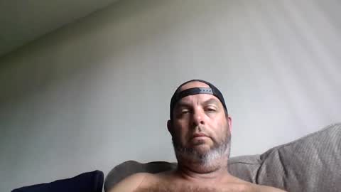 Snapshot of rubbingoneout714 chatting on October 25, 4:13 pm rubbingoneout714 online show from October 25, 4:13 pm