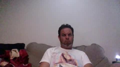 Snapshot of rubbingoneout714 chatting on October 30, 2:24 am rubbingoneout714 online show from October 30, 2:24 am