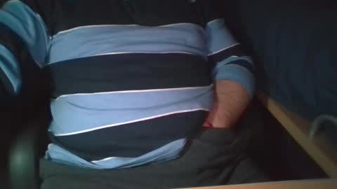 ruben90mr online show from December 15, 2:08 am