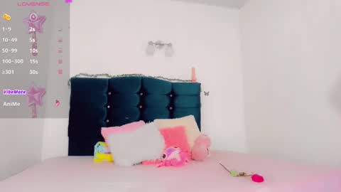 Snapshot of rubi_30 chatting on December 28, 7:33 pm Rubi i love online show from December 28, 7:33 pm