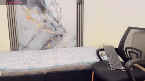 Snapshot of rubi_30 chatting on November 26, 11:44 am Rubi i love online show from November 26, 11:44 am