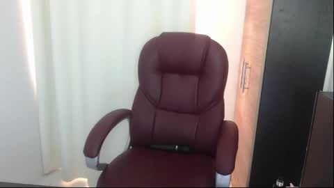 Rubi online show from April 19, 2:49 pm