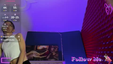 Rubi online show from October 14, 3:46 pm