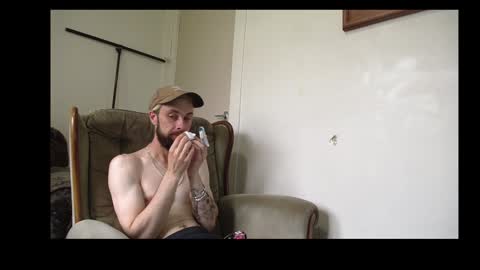 Snapshot of rubitricky chatting on December 8, 4:25 am RubitRicky online show from December 8, 4:25 am