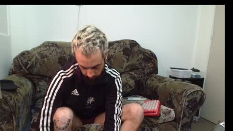 Snapshot of rubitricky chatting on January 6, 9:22 pm RubitRicky online show from January 6, 9:22 pm