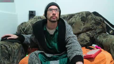 Snapshot of rubitricky chatting on September 19, 11:22 am RubitRicky online show from September 19, 11:22 am